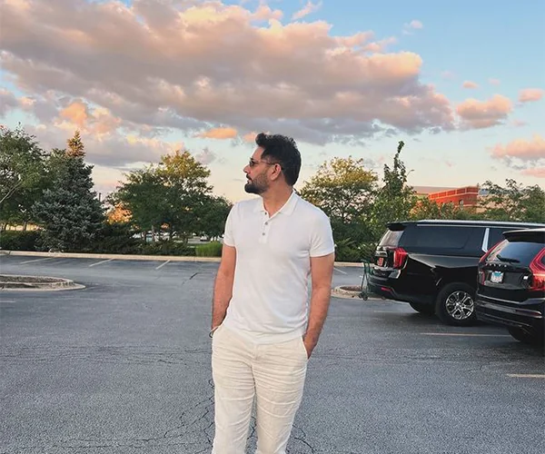 Jasbir Jassi — Latest Pictures · 07